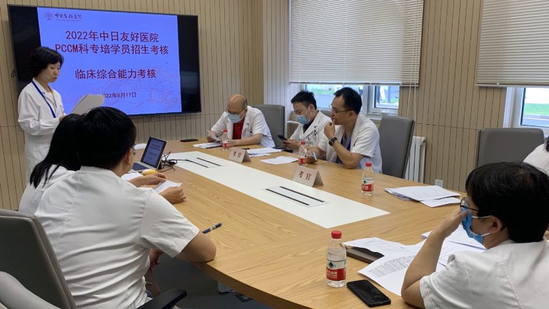 成人教育自考与成考：两种途径的优劣势解析