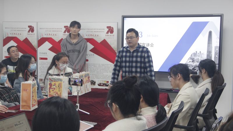 成人教育自考和成考哪个好考